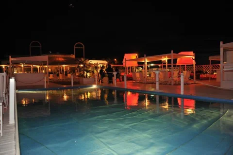 1 ingresso Bikini Club
